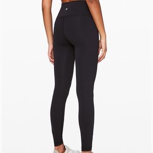 Black wunder under size 6